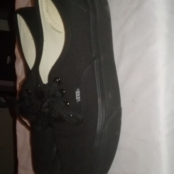 Women's vans size US 6.5 - Picture 3 of 4